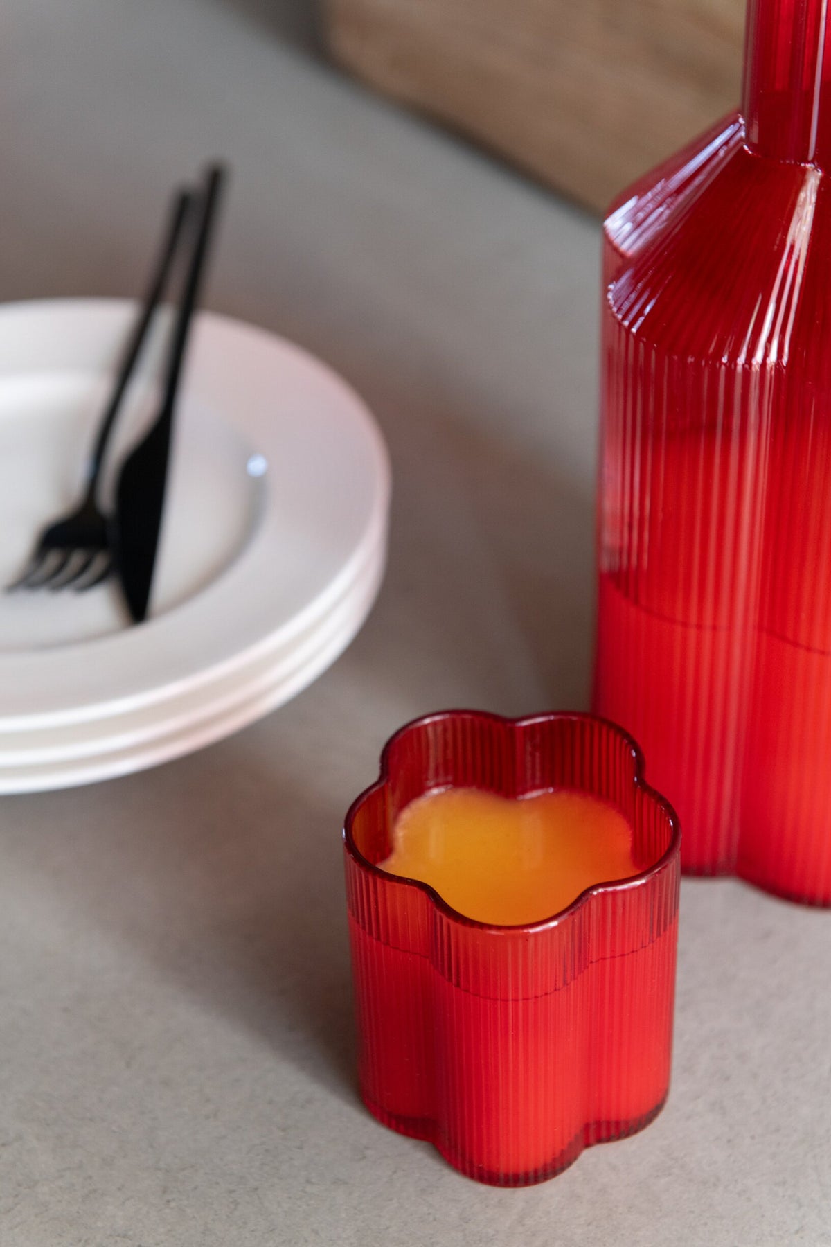 J-Line Fiore vaso de agua rojo